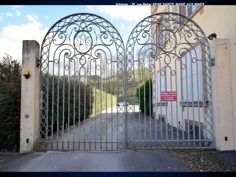 Aux Souvenirs D'Anaelle Gites 5 Personnes Сен-Мари-о-Мин Екстериор снимка